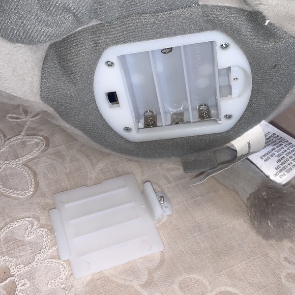 12" Baby Gund Animated singing moving elephant Flappy sewn eyes - Picture 9 of 12